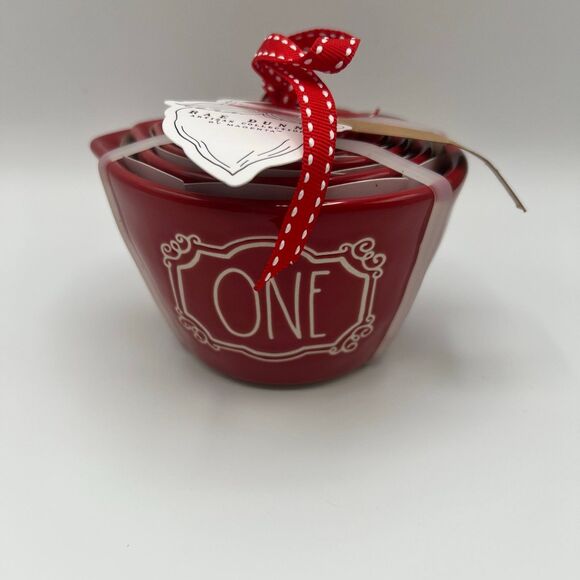 New Rae Dunn Red Christmas Scroll Measuring Cup Set of 4 - Picture 1 of 6